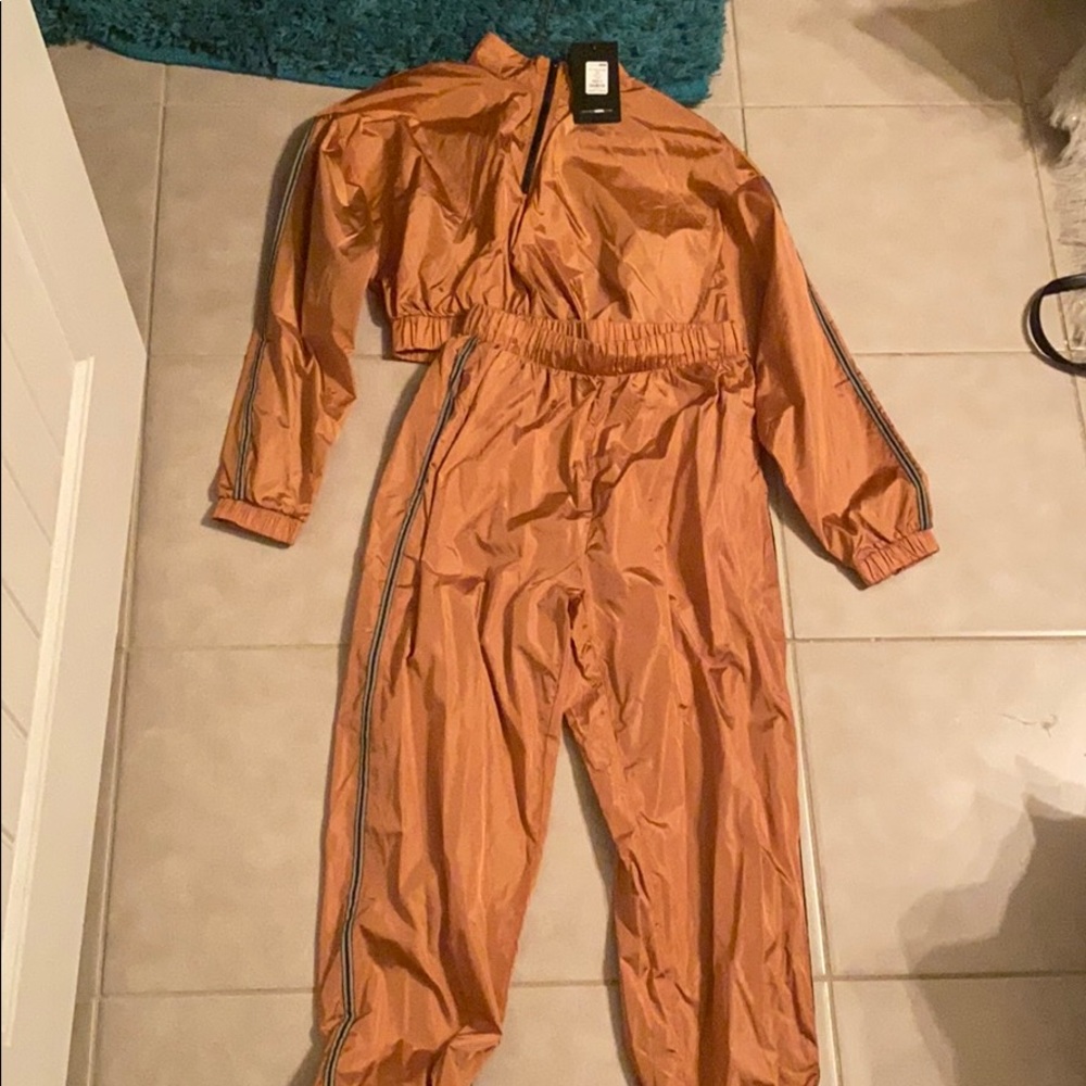 Copper two piece windbreaker set
